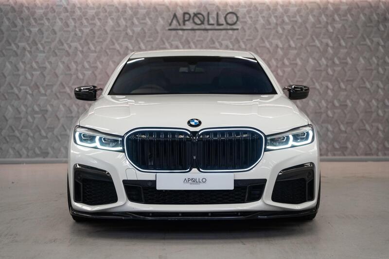 BMW 7 Series view 3