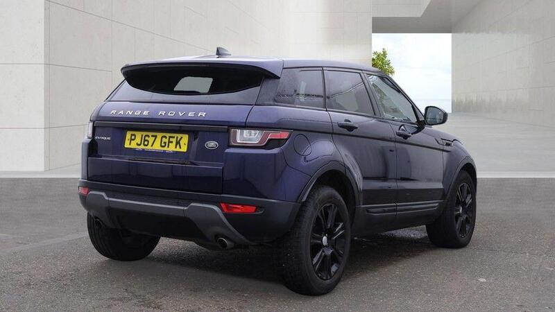 Land Rover Range Rover Evoque view 4