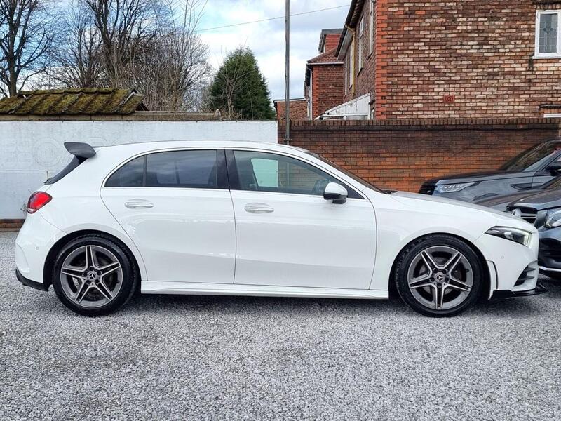 Mercedes-Benz A view 3