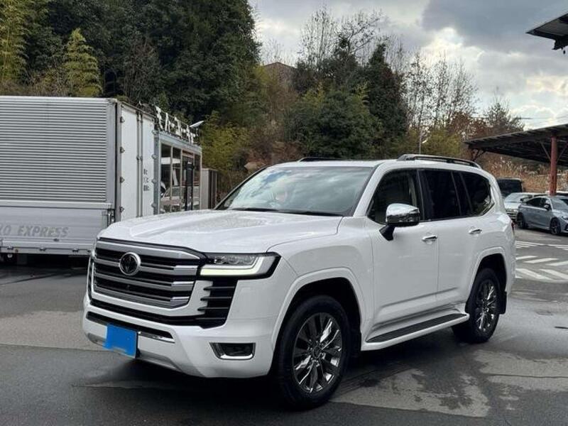 2025 Toyota Land Cruiser in White for sale
