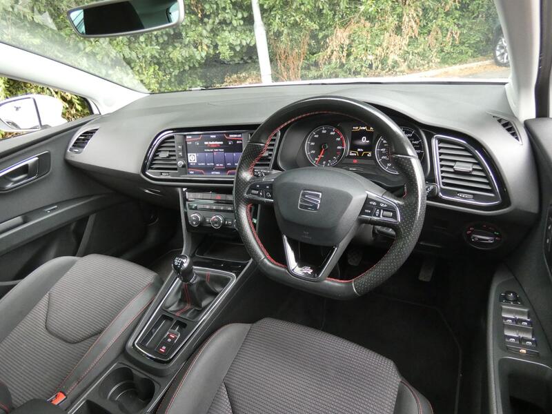 Seat Leon SEAT Leon view 2