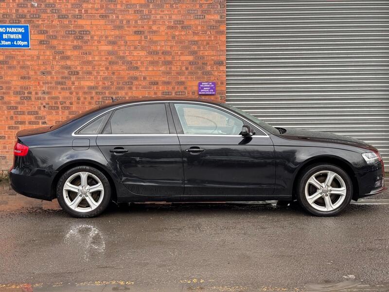 Audi A4 view 5
