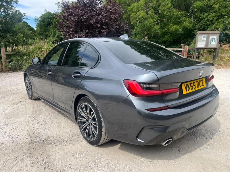 BMW 3 Series view 7