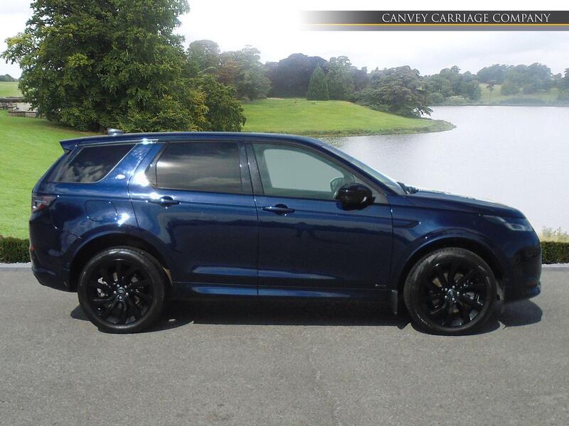 Land Rover Discovery Sport view 5