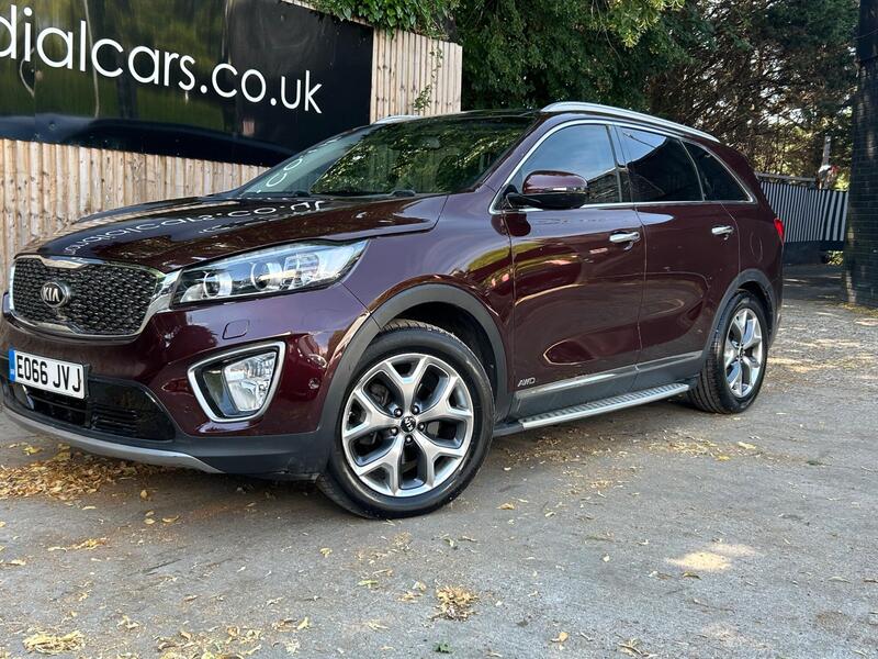 Kia Sorento view 5