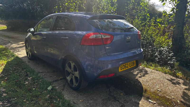 2013 Kia Rio — photo 4
