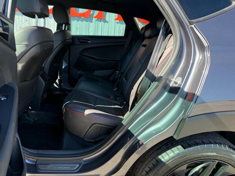 Hyundai Tucson view 3