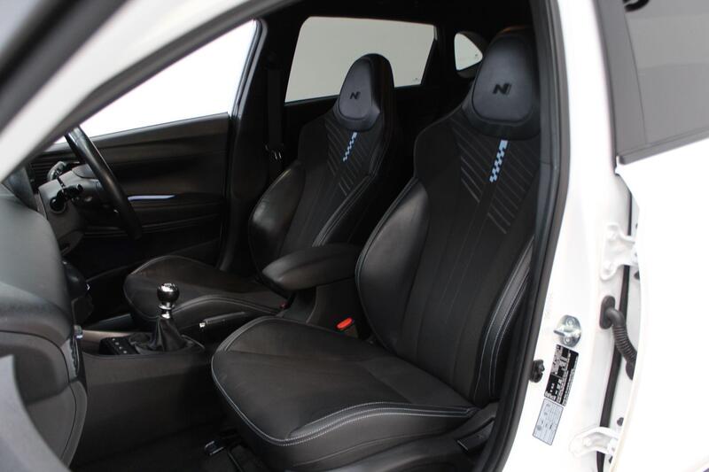 2023 Hyundai i20 in White — image 20 of 94