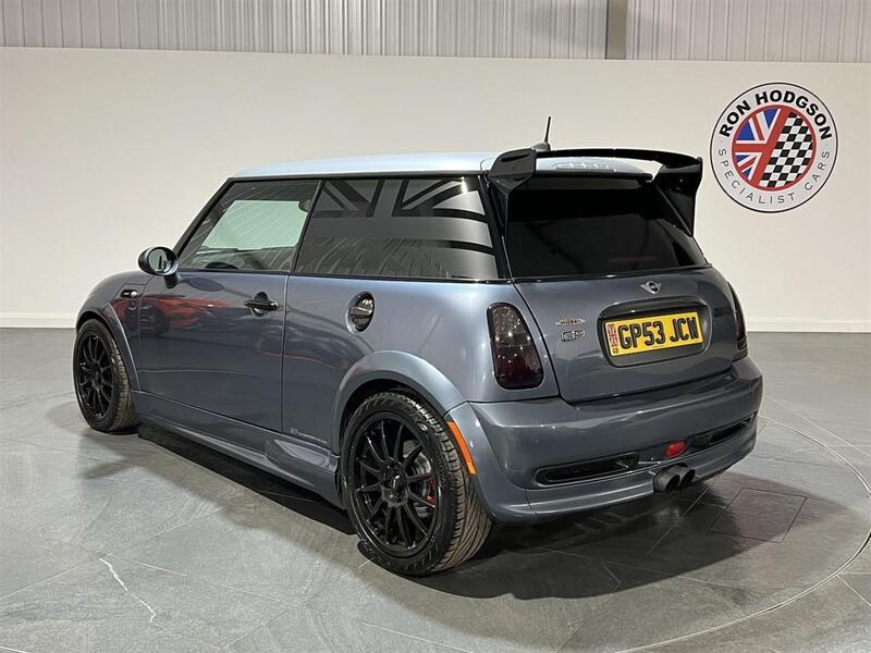 Mini Hatch view 4