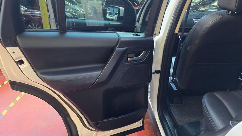 Land Rover Freelander view 19