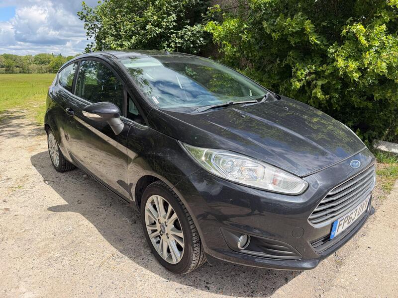 2013 Ford Fiesta 1.25 Zetec Euro 5 3dr for sale at IHK Enterprise West Sussex