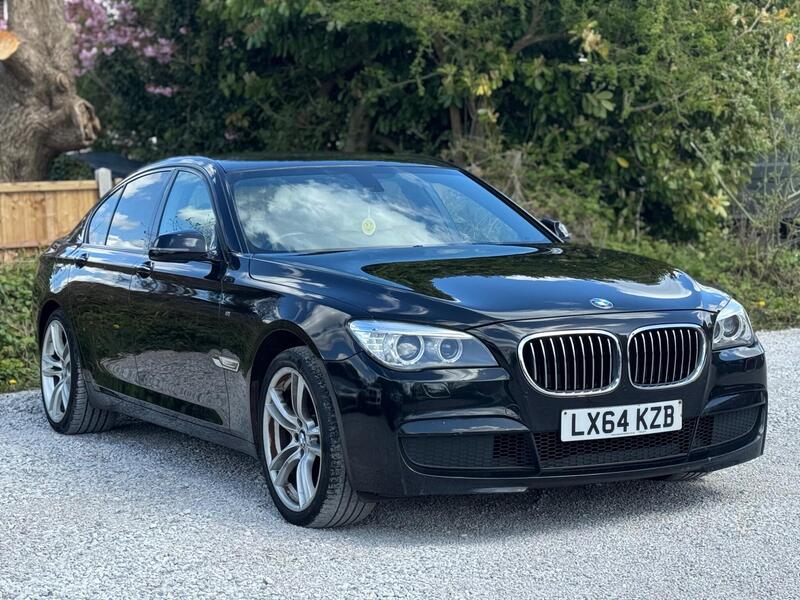 BMW 7 Series view 3