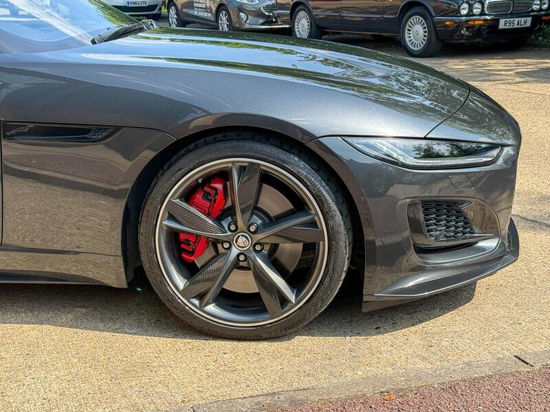 Jaguar F-Type view 7