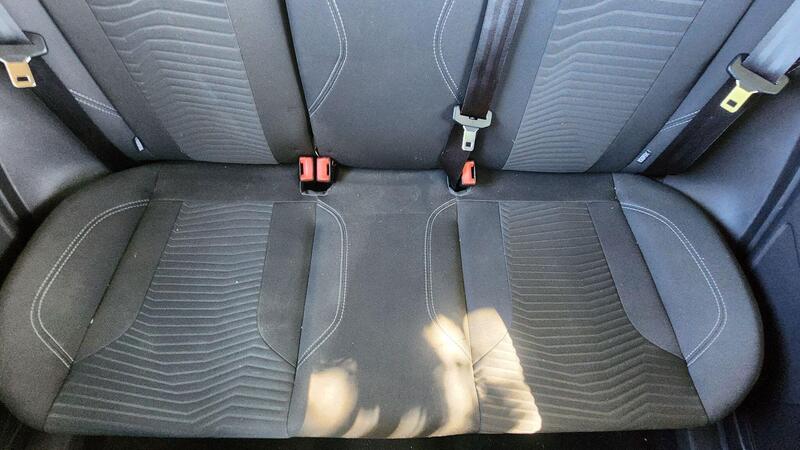 2015 Ford Fiesta — photo 45