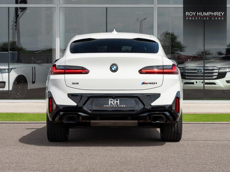 BMW X4 view 6