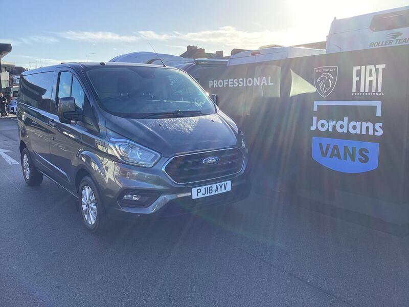 Ford Transit Custom — image 1