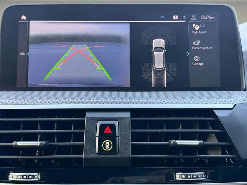 BMW X3 view 6