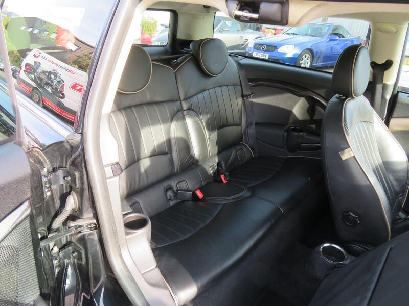Mini Clubman view 10