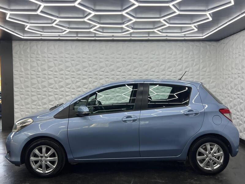 Toyota Yaris view 7