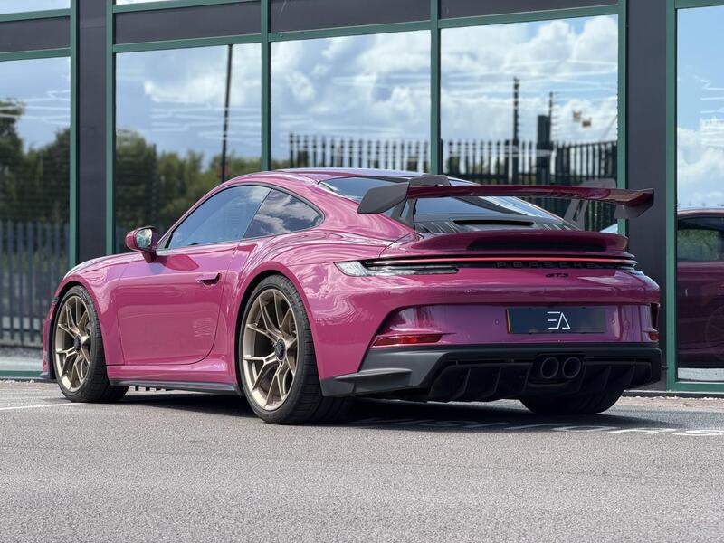 Porsche 911 view 2