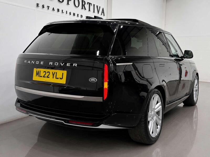 Land Rover Range Rover view 4