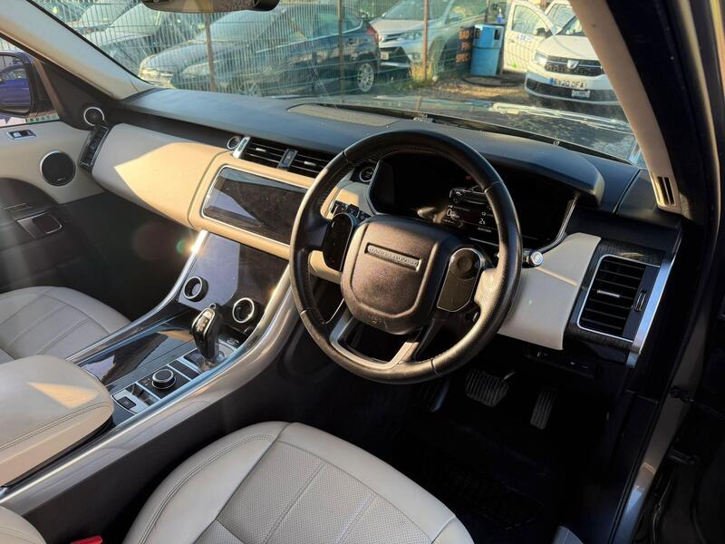 Land Rover Range Rover view 7