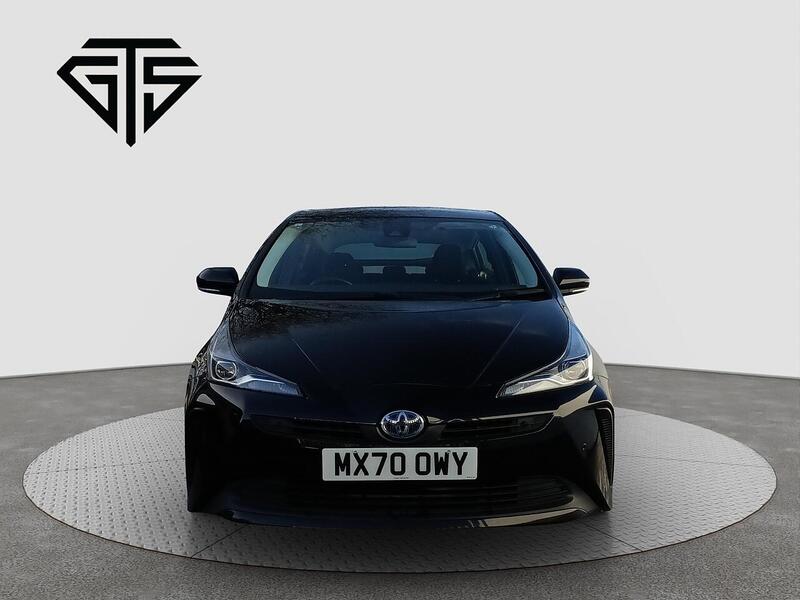 Toyota Prius main image