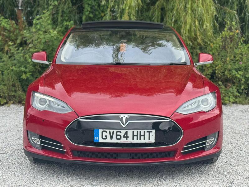 Tesla Model S view 6