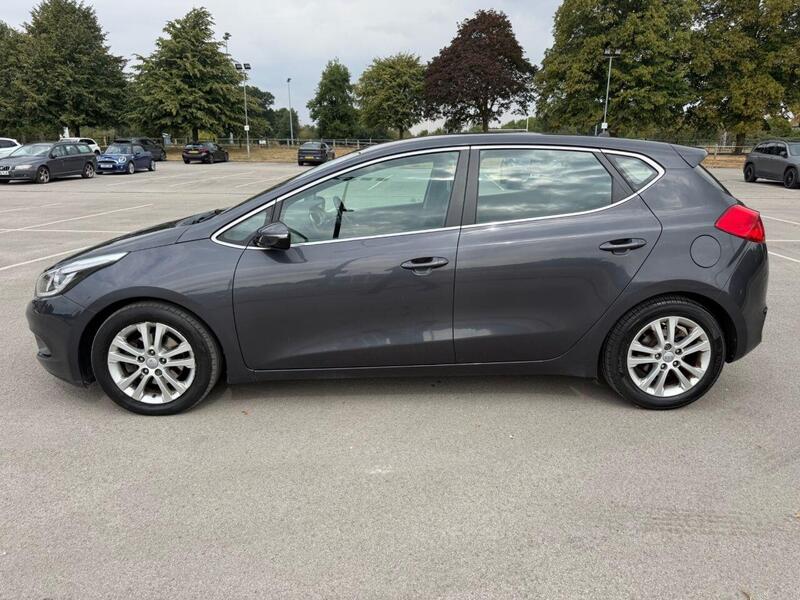 Kia Ceed view 7