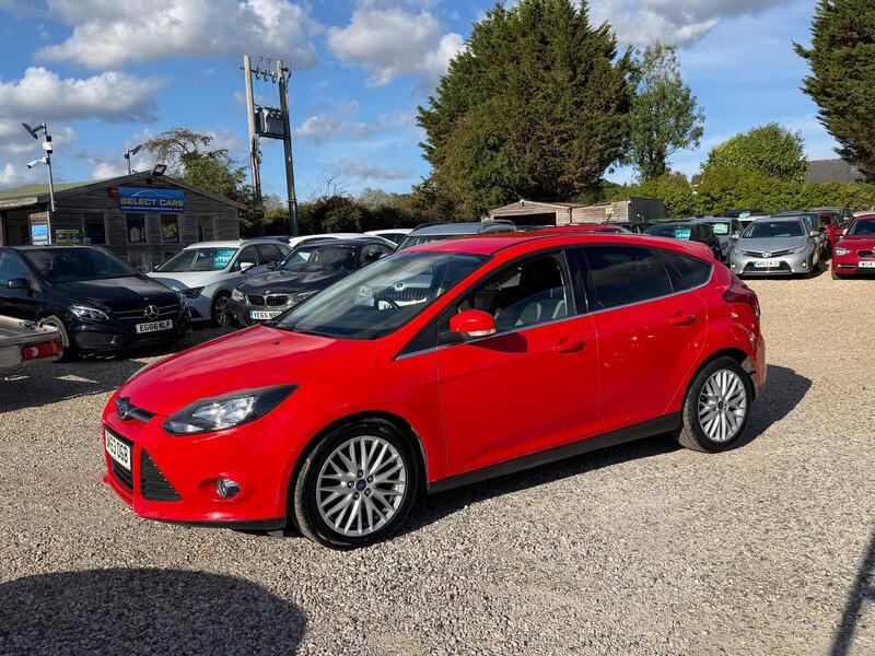 Ford Focus view 5