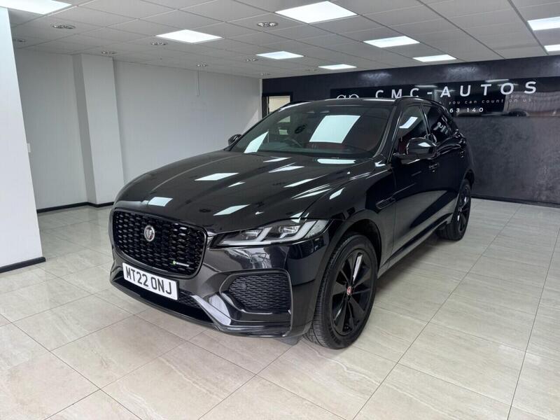 Jaguar F-Pace view 7