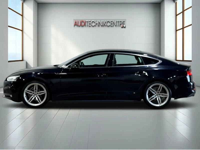 Audi A5 view 3