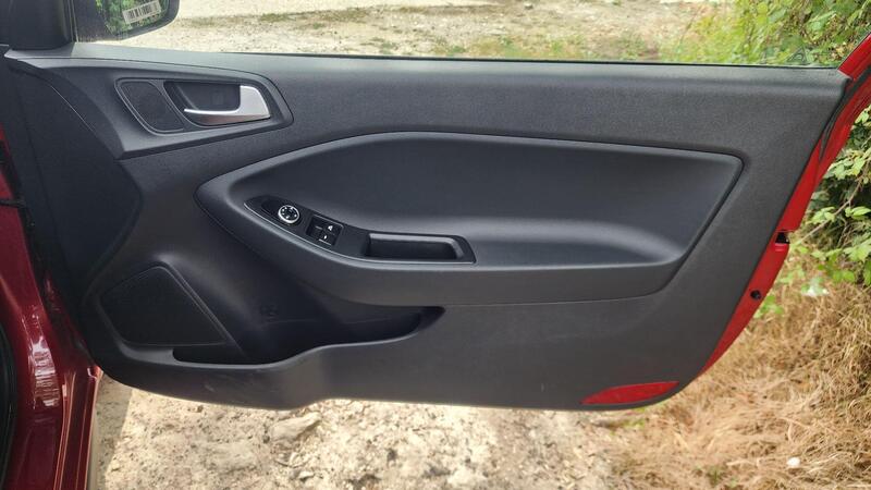 2015 Hyundai i20 — photo 32