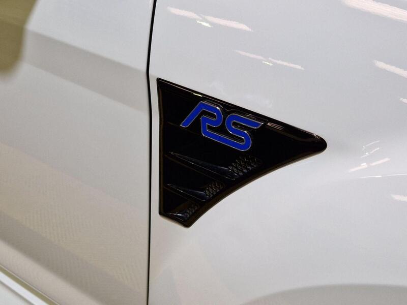 Ford Focus view 31