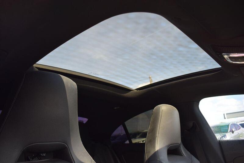 Mercedes-Benz Mercedes-Benz CLA view 3