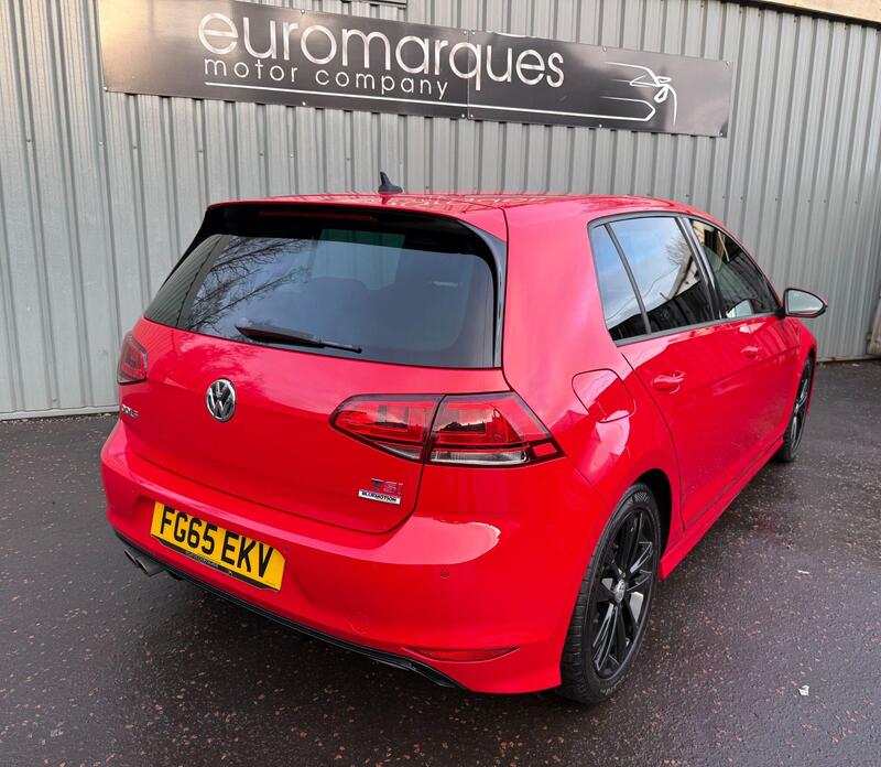 Volkswagen Golf view 4