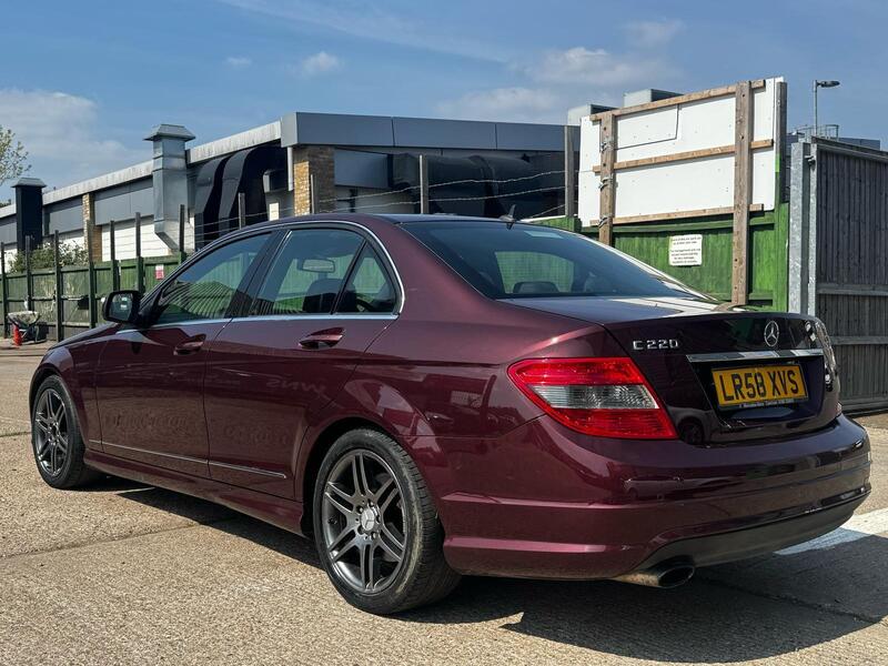 Mercedes-Benz C-Class view 6
