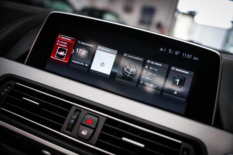 BMW 6 Series view 7