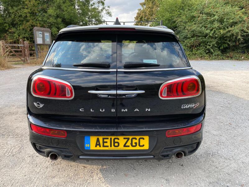 Mini Clubman view 6