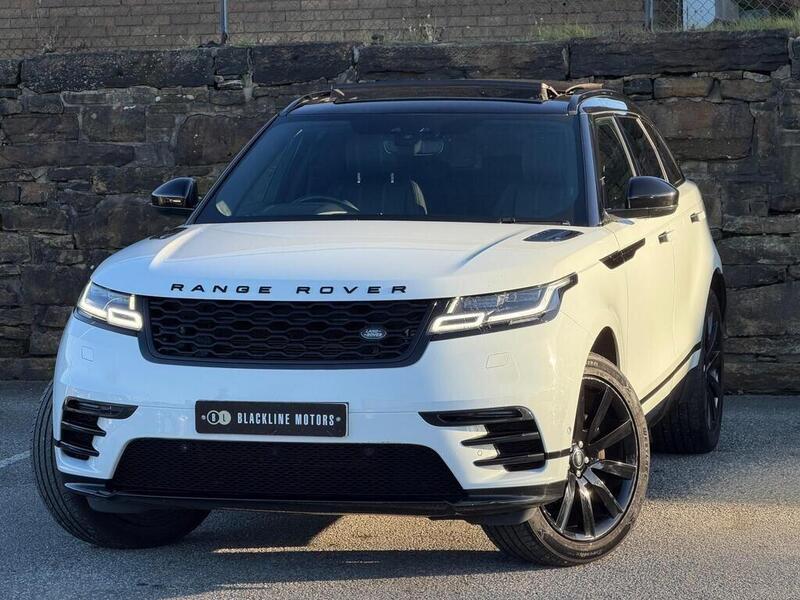 Land Rover Range Rover Velar view 3