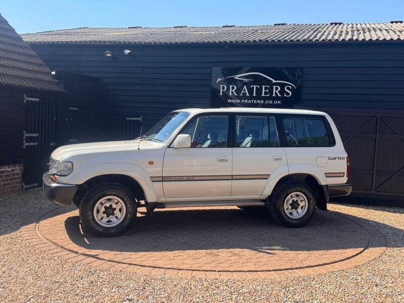 Toyota Land Cruiser view 6