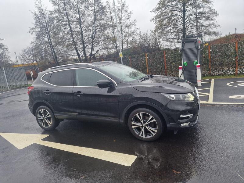2019 Nissan Qashqai in Black for sale