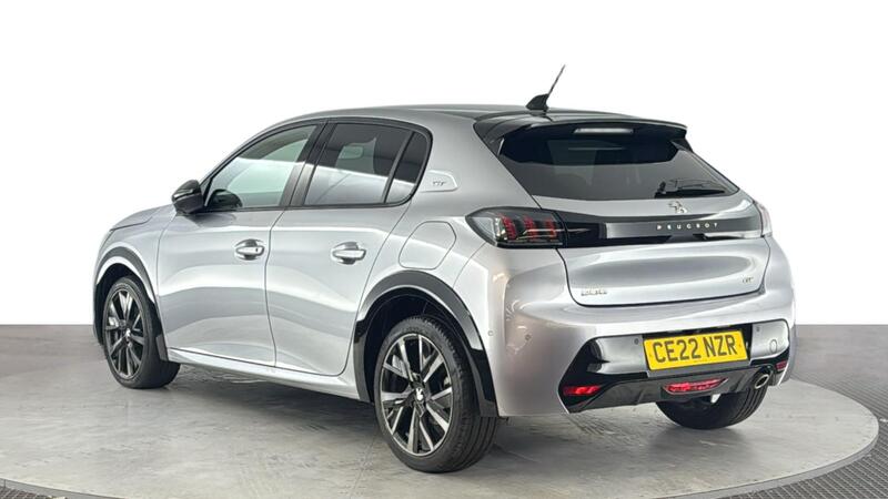 Peugeot 208 view 6