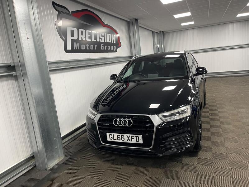 Audi Audi Q3 view 5