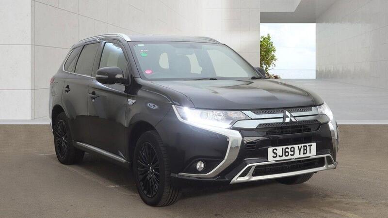 Mitsubishi Outlander main image