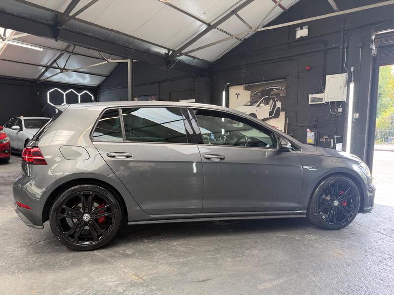 Volkswagen Golf view 7