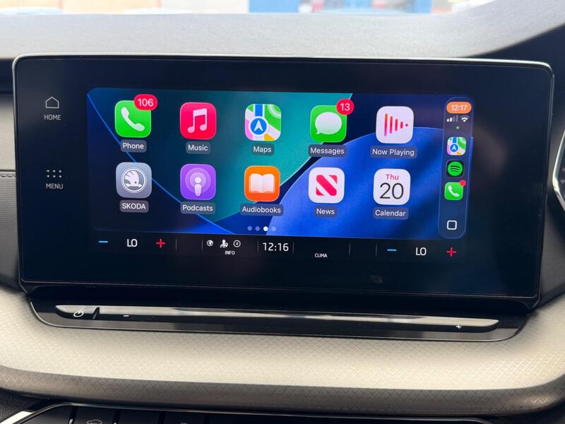 Skoda Octavia view 2