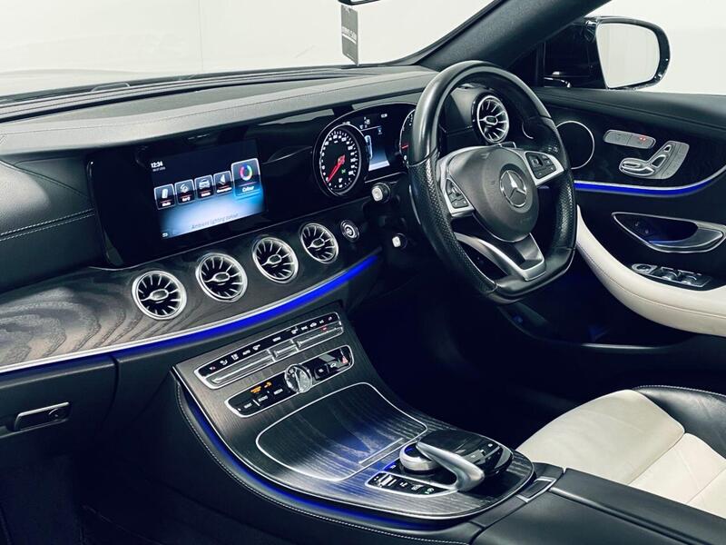 Mercedes-Benz E-Class view 5