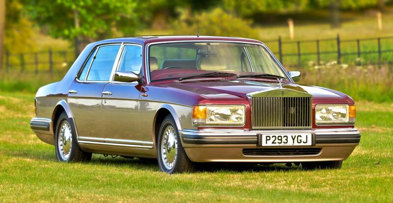 Rolls-Royce Dawn view 5