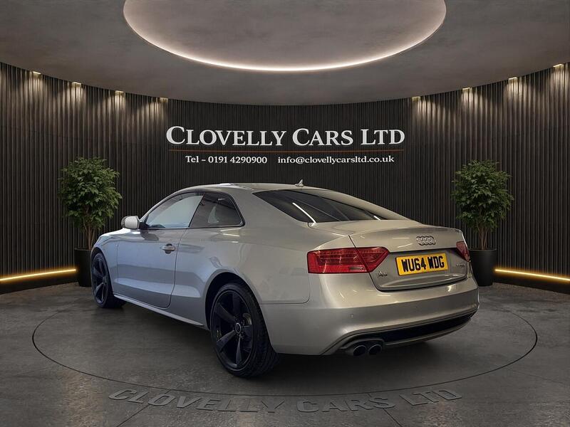 Audi A5 view 5